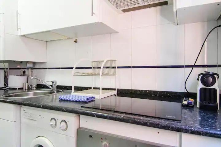 Bright & Spacious- City Center- 2Rooms-2Bathrooms Madrid Exterior photo