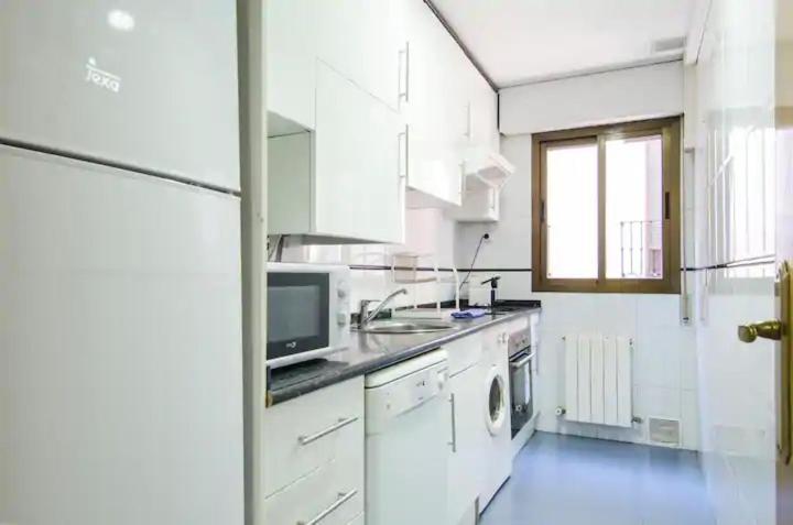 Bright & Spacious- City Center- 2Rooms-2Bathrooms Madrid Exterior photo