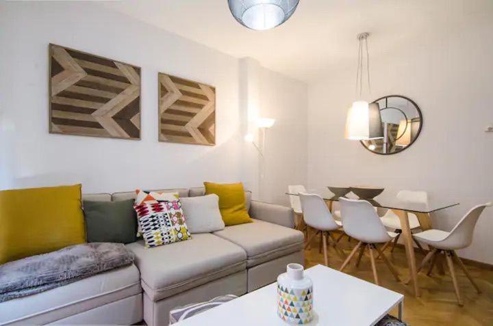 Bright & Spacious- City Center- 2Rooms-2Bathrooms Madrid Exterior photo