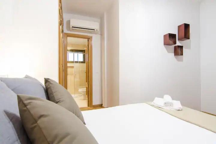 Bright & Spacious- City Center- 2Rooms-2Bathrooms Madrid Exterior photo