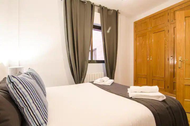 Bright & Spacious- City Center- 2Rooms-2Bathrooms Madrid Exterior photo